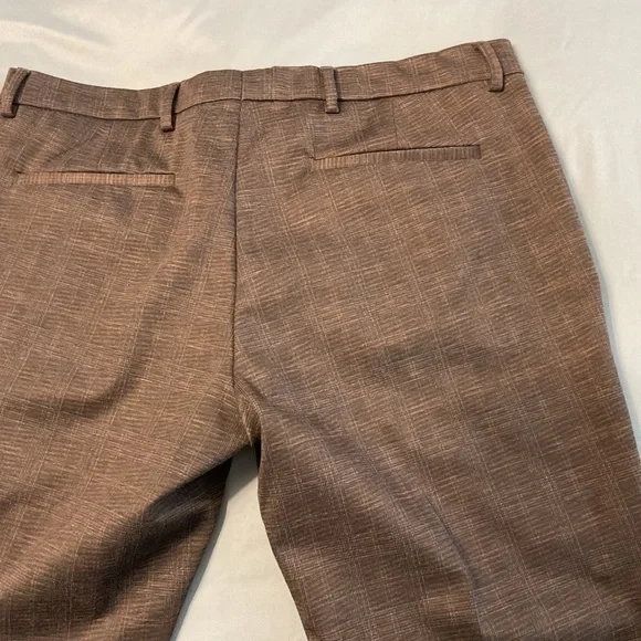 Strech - Picture 2 of 5